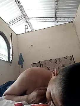 LoonyIdiot online show from February 11, 2026, 4:29 pm