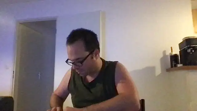 Funnyjul31 online show from February 9, 2026, 5:11 pm