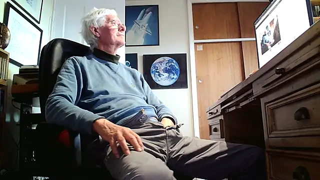 bigears online show from February 25, 2026, 4:07 pm