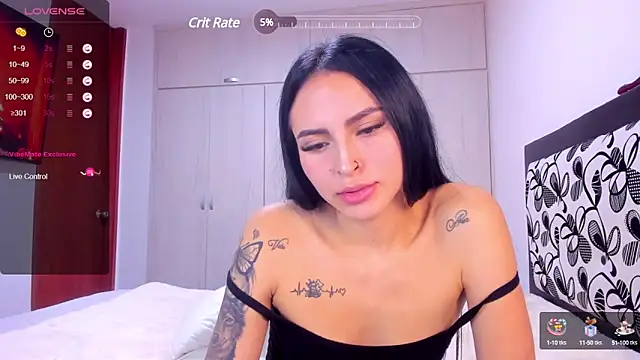 Snapshot of Little__Linda chatting on February 18, 2025, 3:31 am Little Linda online show from February 18, 2025, 3:31 am