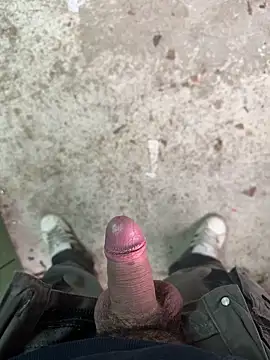 Snapshot of bigplut chatting on February 23, 2025, 12:59 pm bigplut online show from February 23, 2025, 12:59 pm