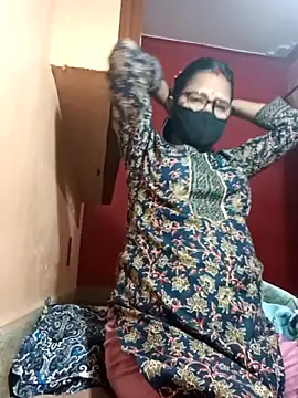 Snapshot of runi31 chatting on February 4, 2026, 9:48 am runi31 online show from February 4, 2026, 9:48 am