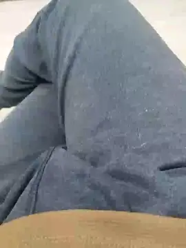 Shaggy010199 online show from January 27, 2025, 2:02 pm