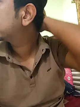 Shaggy010199 online show from February 20, 2025, 2:24 pm