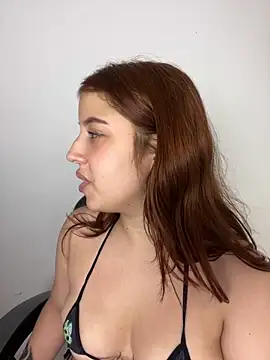 lia foxxy71 online show from May 9, 2026, 10:40 am