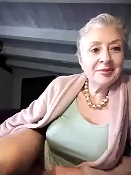 divinaerotica online show from November 30, 2025, 1:45 pm