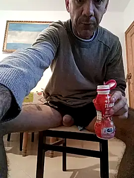 Snapshot of juanignacioargentino chatting on February 9, 2025, 7:37 am juanignacioargentino online show from February 9, 2025, 7:37 am