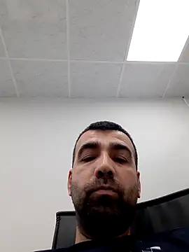 Snapshot of bugattiveyron chatting on February 12, 2025, 5:16 pm bugattiveyron online show from February 12, 2025, 5:16 pm