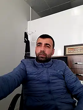 Snapshot of bugattiveyron chatting on February 27, 2025, 10:33 am bugattiveyron online show from February 27, 2025, 10:33 am
