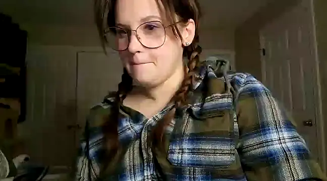 Snapshot of MrsJess chatting on January 29, 2025, 2:09 am MrsJess online show from January 29, 2025, 2:09 am