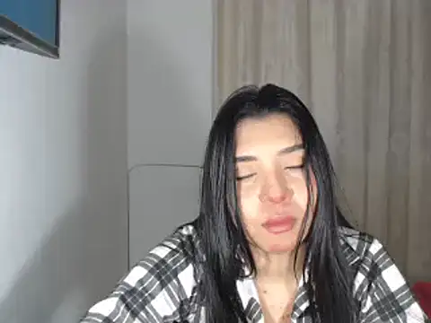 Snapshot of Antoneella_vz chatting on March 3, 2025, 10:06 am Antoneella vz online show from March 3, 2025, 10:06 am