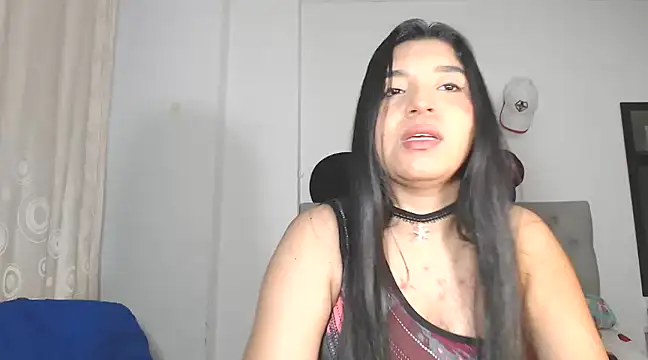 Snapshot of Antoneella_vz chatting on February 21, 2025, 5:56 am Antoneella vz online show from February 21, 2025, 5:56 am