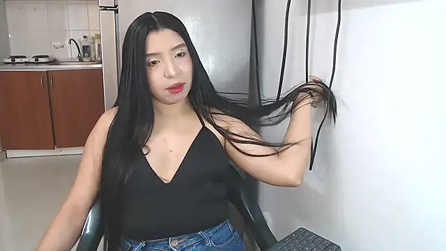Snapshot of Antoneella_vz chatting on September 14, 2025, 2:17 pm Antoneella vz online show from September 14, 2025, 2:17 pm