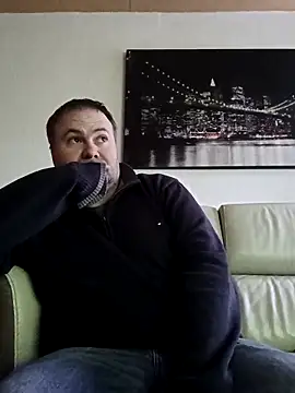 Pourleplasirs online show from March 1, 2025, 5:27 pm