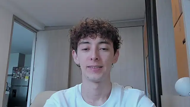 Snapshot of miketwink chatting on September 9, 2025, 8:18 pm miketwink online show from September 9, 2025, 8:18 pm