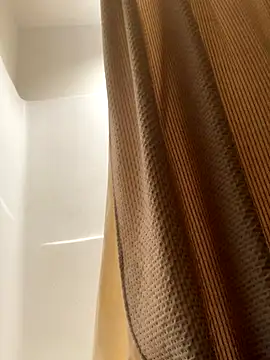 Crackerg73 online show from November 1, 2025, 3:13 am