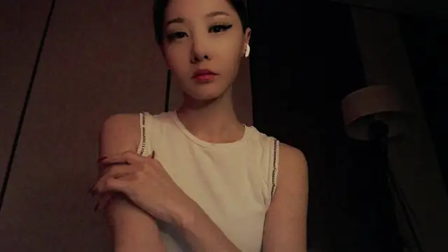 Snapshot of Fudzik0 chatting on March 26, 2026, 3:05 am Fudzik0 online show from March 26, 2026, 3:05 am