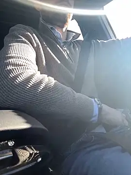 bullyboyy online show from March 18, 2025, 9:12 am