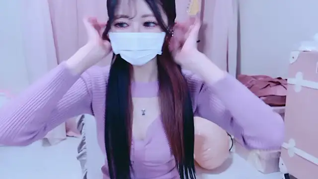 Snapshot of Megu-mimi chatting on January 11, 2026, 4:58 pm Megu-mimi online show from January 11, 2026, 4:58 pm