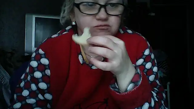 Snapshot of Mayya4321 chatting on February 13, 2026, 1:22 pm Mayya4321 online show from February 13, 2026, 1:22 pm