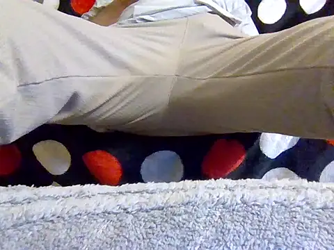 Snapshot of lebaneeseguy chatting on December 14, 2025, 7:52 pm lebaneeseguy online show from December 14, 2025, 7:52 pm