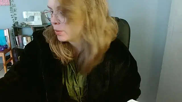 Snapshot of Chill_Billie chatting on June 5, 2026, 10:54 am Chill Billie online show from June 5, 2026, 10:54 am