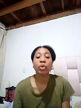 Zaira Rose  online show from May 10, 2026, 3:32 am