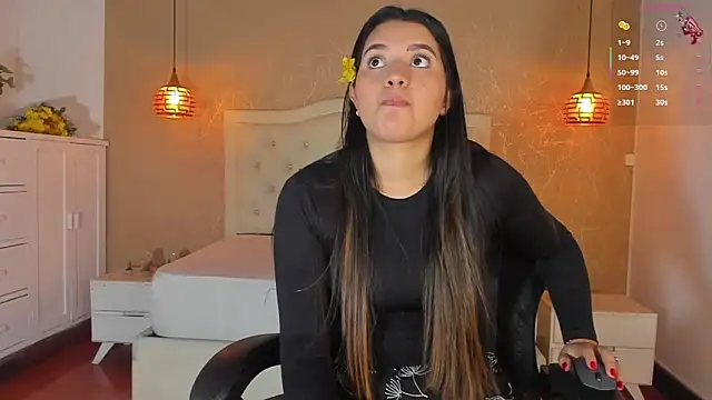 Hadley  online show from September 23, 2025, 3:13 am