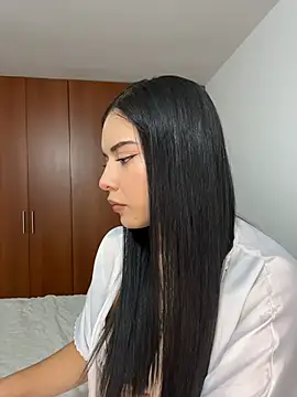 Snapshot of eileensophi chatting on July 10, 2026, 2:00 am eileensophi online show from July 10, 2026, 2:00 am