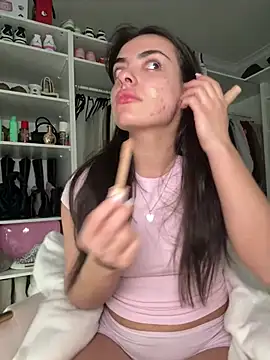 Snapshot of cute_carly_ chatting on March 15, 2025, 12:02 pm cute carly online show from March 15, 2025, 12:02 pm