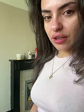 Snapshot of cute_carly_ chatting on March 15, 2025, 8:26 am cute carly online show from March 15, 2025, 8:26 am