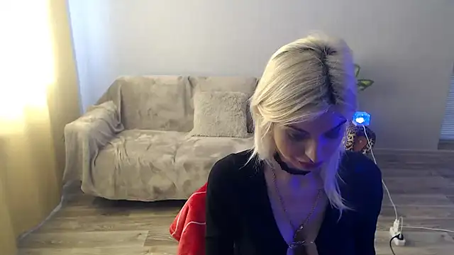 Snapshot of SexyBeatriice chatting on March 31, 2026, 6:26 am SexyBeatriice online show from March 31, 2026, 6:26 am