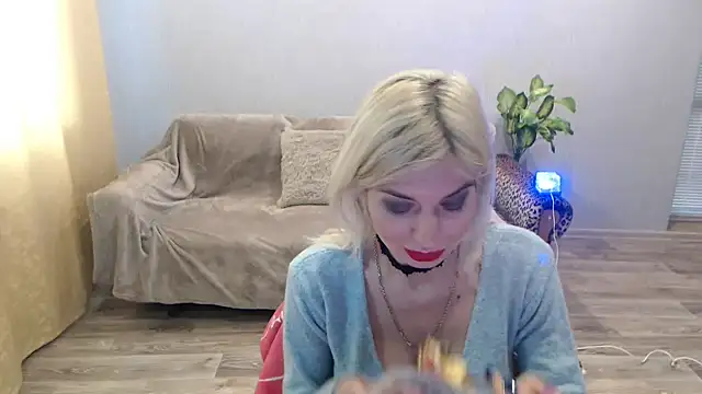 Snapshot of SexyBeatriice chatting on February 8, 2026, 7:28 am SexyBeatriice online show from February 8, 2026, 7:28 am