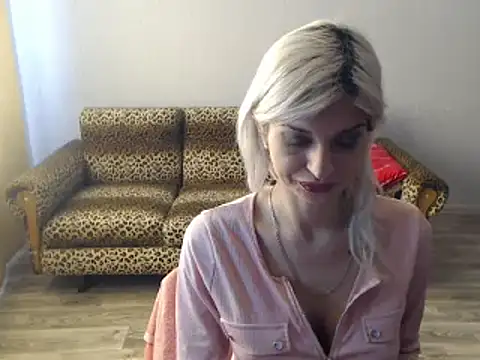 SexyBeatriice online show from March 21, 2025, 7:22 am