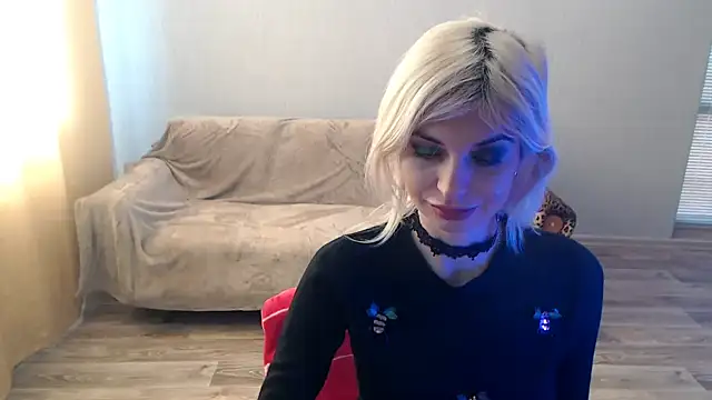 Snapshot of SexyBeatriice chatting on January 16, 2026, 7:45 am SexyBeatriice online show from January 16, 2026, 7:45 am