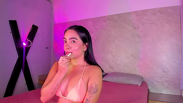 Estefy gomez09 online show from September 23, 2025, 3:35 am