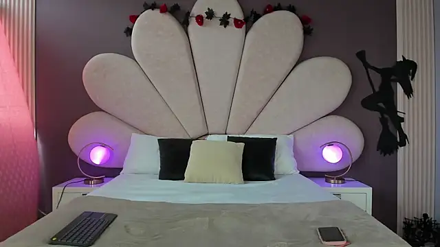 AliDiaz  online show from October 29, 2025, 7:24 pm