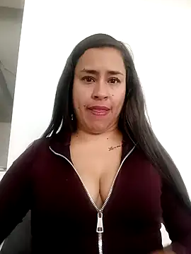 Snapshot of kamila_lovee chatting on September 22, 2025, 7:09 pm kamila lovee online show from September 22, 2025, 7:09 pm