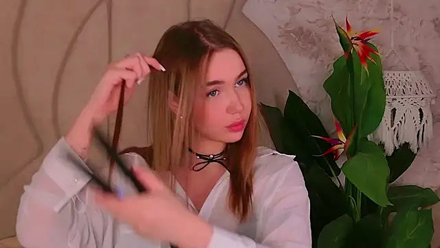 EvansLover online show from October 11, 2025, 9:16 pm