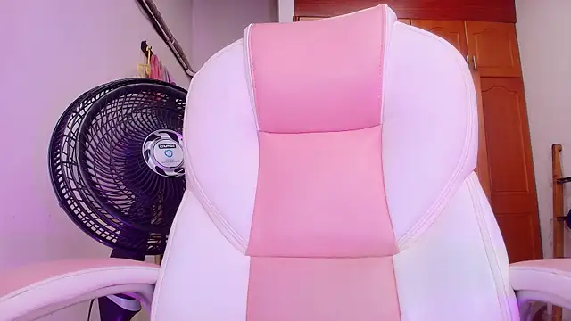 sharlott miller online show from March 4, 2025, 12:12 pm