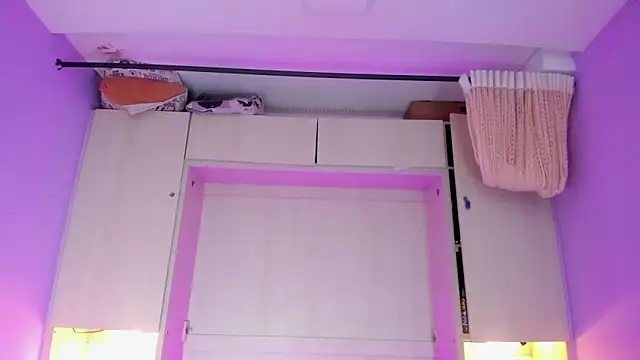 CandyyMaria online show from March 9, 2026, 7:39 pm