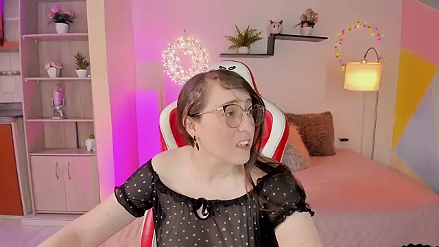 Snapshot of julietha_bianco_ chatting on March 11, 2025, 7:25 pm julietha bianco online show from March 11, 2025, 7:25 pm