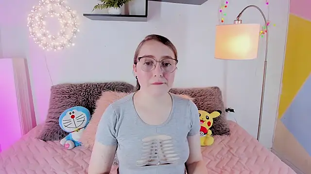 Snapshot of julietha_bianco_ chatting on March 1, 2025, 1:40 pm julietha bianco online show from March 1, 2025, 1:40 pm