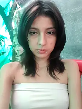 Snapshot of Maiden-Hot chatting on March 20, 2025, 8:08 pm Maiden-Hot online show from March 20, 2025, 8:08 pm