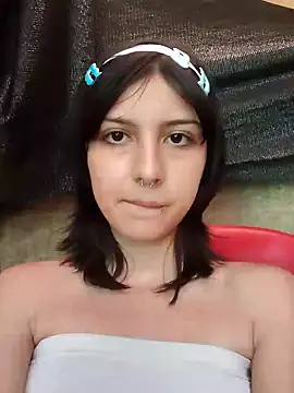 Snapshot of Maiden-Hot chatting on February 8, 2025, 7:38 pm Maiden-Hot online show from February 8, 2025, 7:38 pm