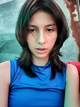 Snapshot of Maiden-Hot chatting on March 18, 2025, 7:44 pm Maiden-Hot online show from March 18, 2025, 7:44 pm