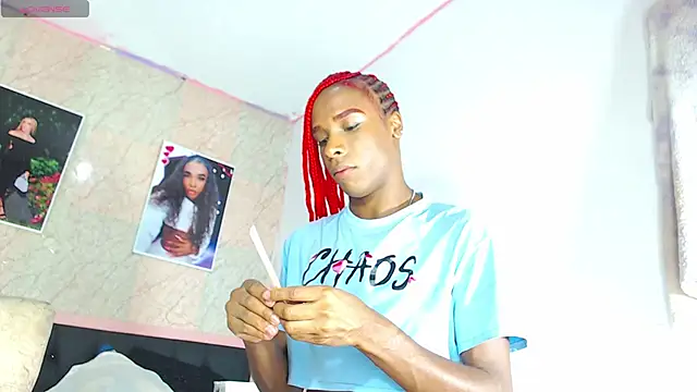 k stormi  online show from November 6, 2025, 1:09 am