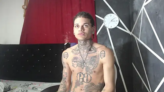 hot man05 online show from October 11, 2025, 10:22 pm