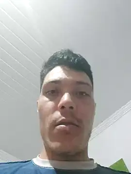 Snapshot of JapeDoBryan chatting on October 8, 2025, 7:03 pm JapeDoBryan online show from October 8, 2025, 7:03 pm