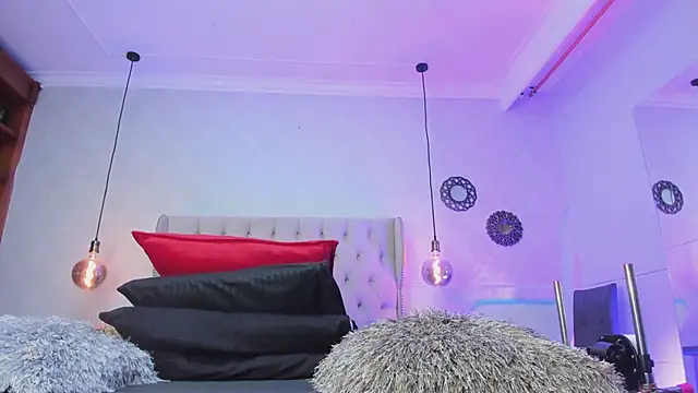 amanda29 online show from November 22, 2025, 7:13 pm